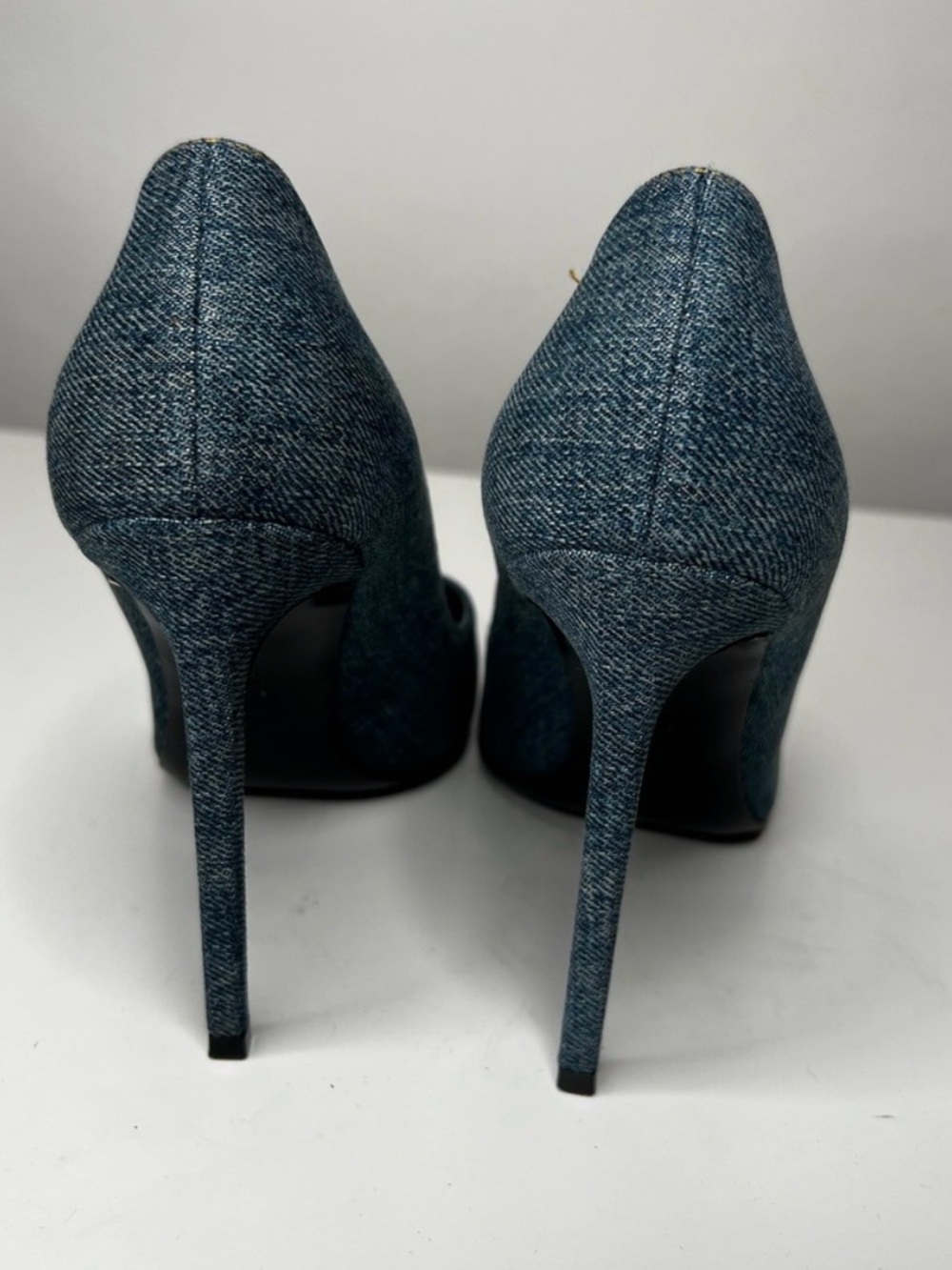 Saint Laurent Blue Denim Pointed-Toe Pumps in Blue Jean - Picture 2 of 2